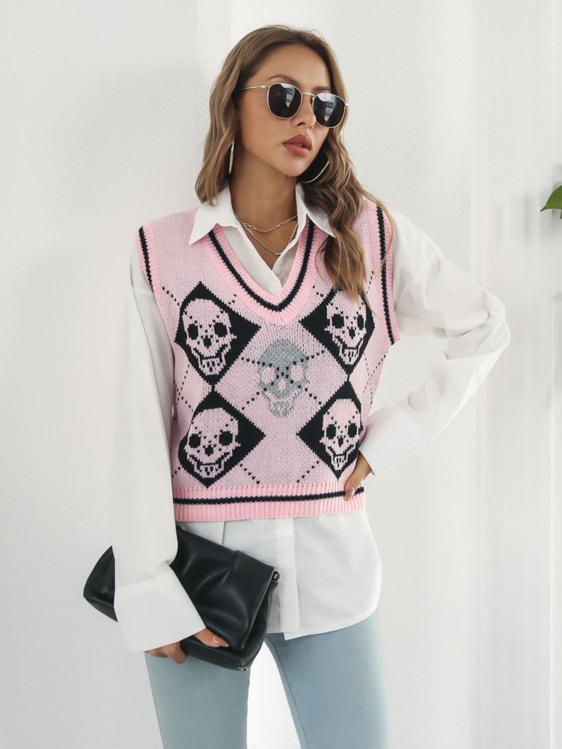 Skull Print V-Neck Knit Sweater Vest