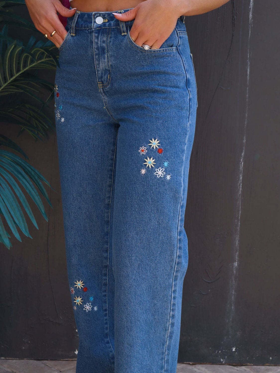 Embroidered Straight Jeans with Pockets.