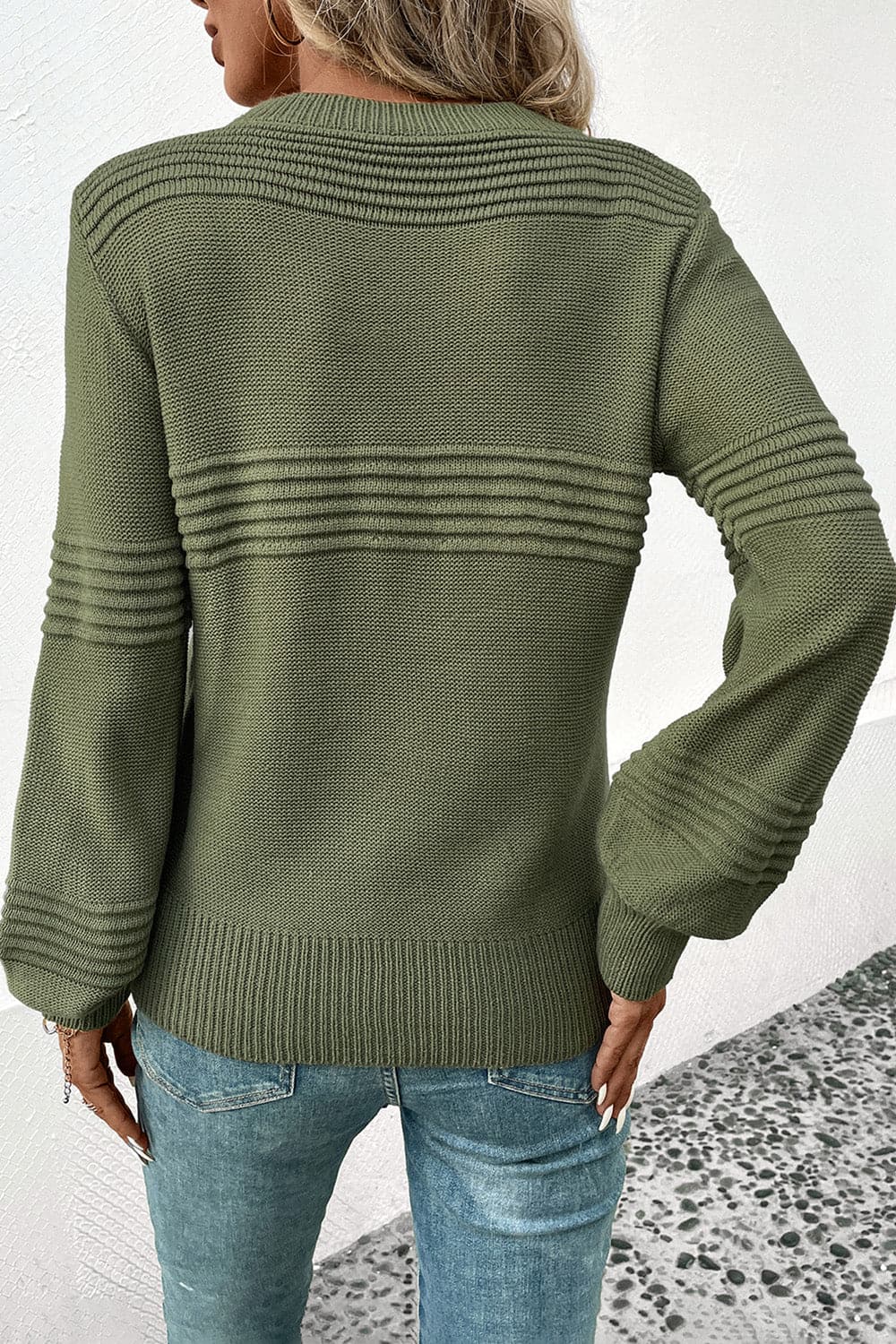 Round Neck Long Sleeve Sweater.