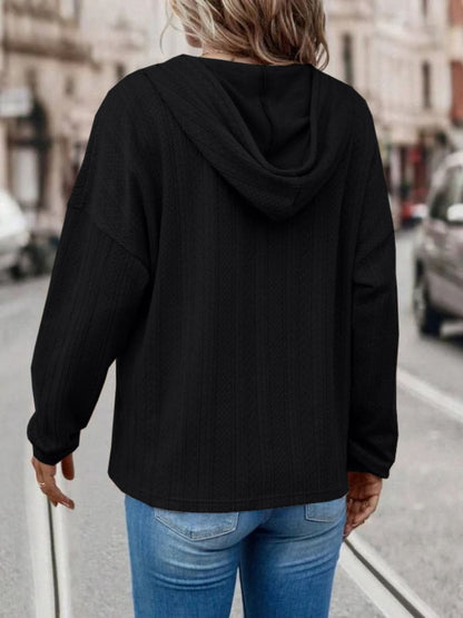 Chic dropped shoulder hoodie