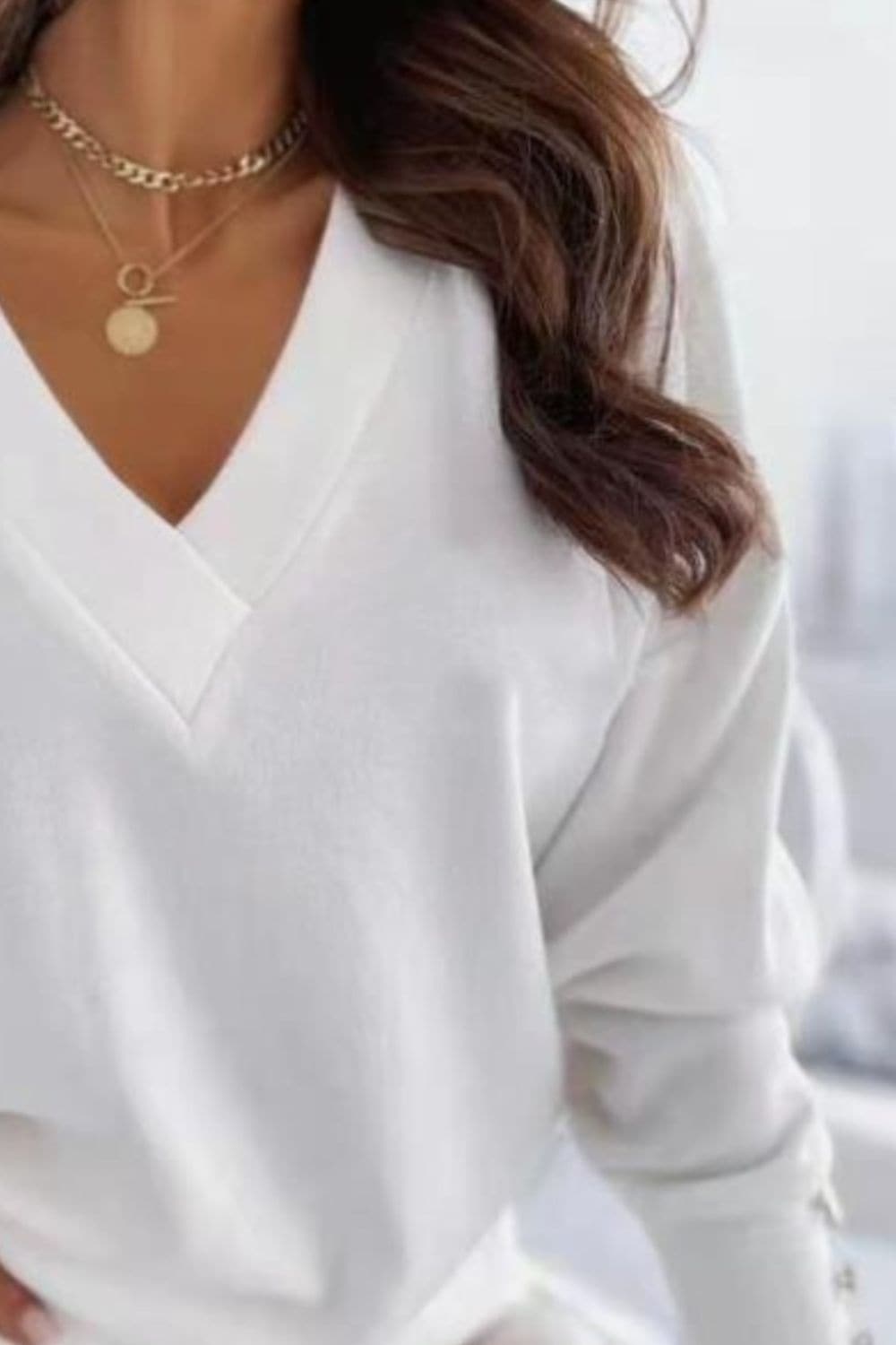 Chic V-neck long sleeve pullover with decorative buttons