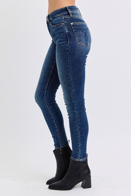 Judy Blue Full Size Mid-Rise Waist Skinny Jeans with Pockets Coco’s Tee Boutique