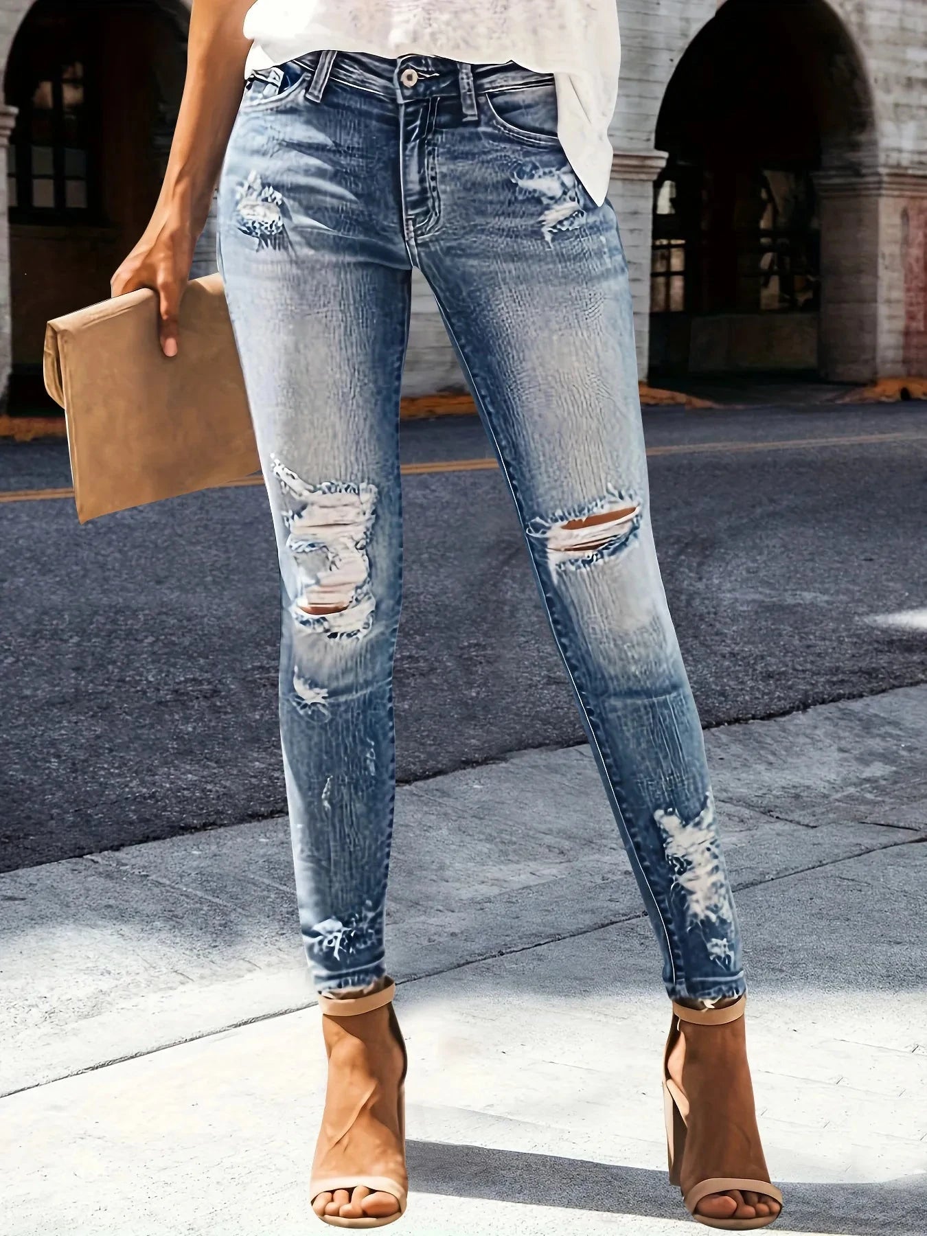 Distressed Skinny Jeans Coco’s Tee Boutique