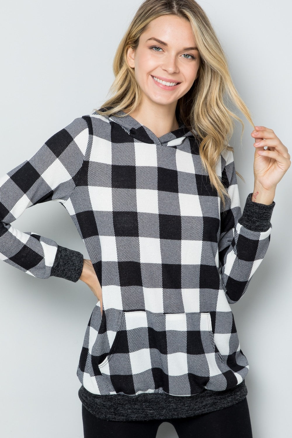 Chic contrast plaid long sleeve hoodie for ultimate comfort