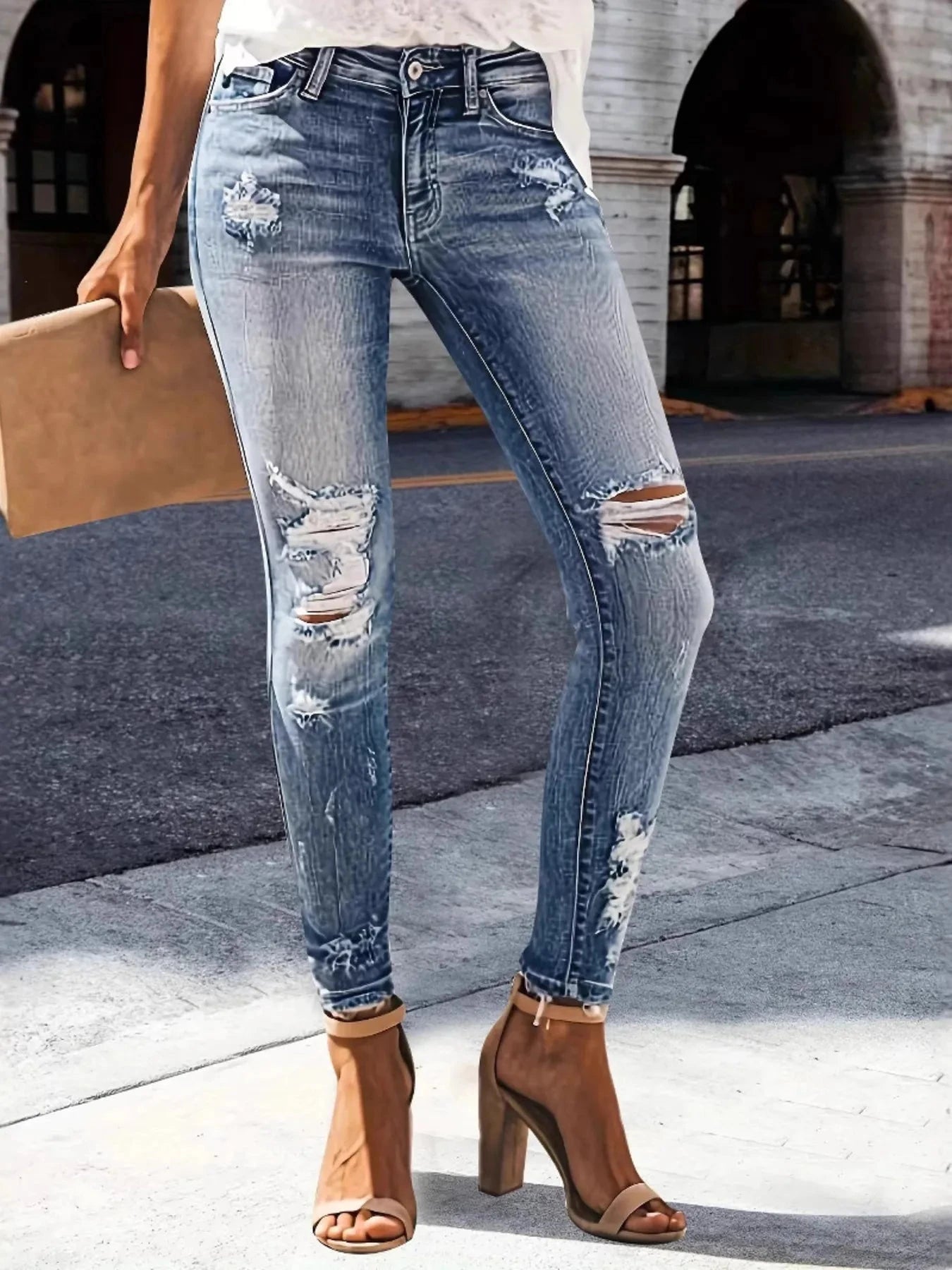 Distressed Skinny Jeans Coco’s Tee Boutique