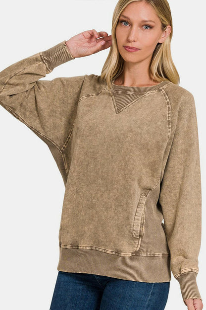 Zenana Pocketed Round Neck Sweatshirt.