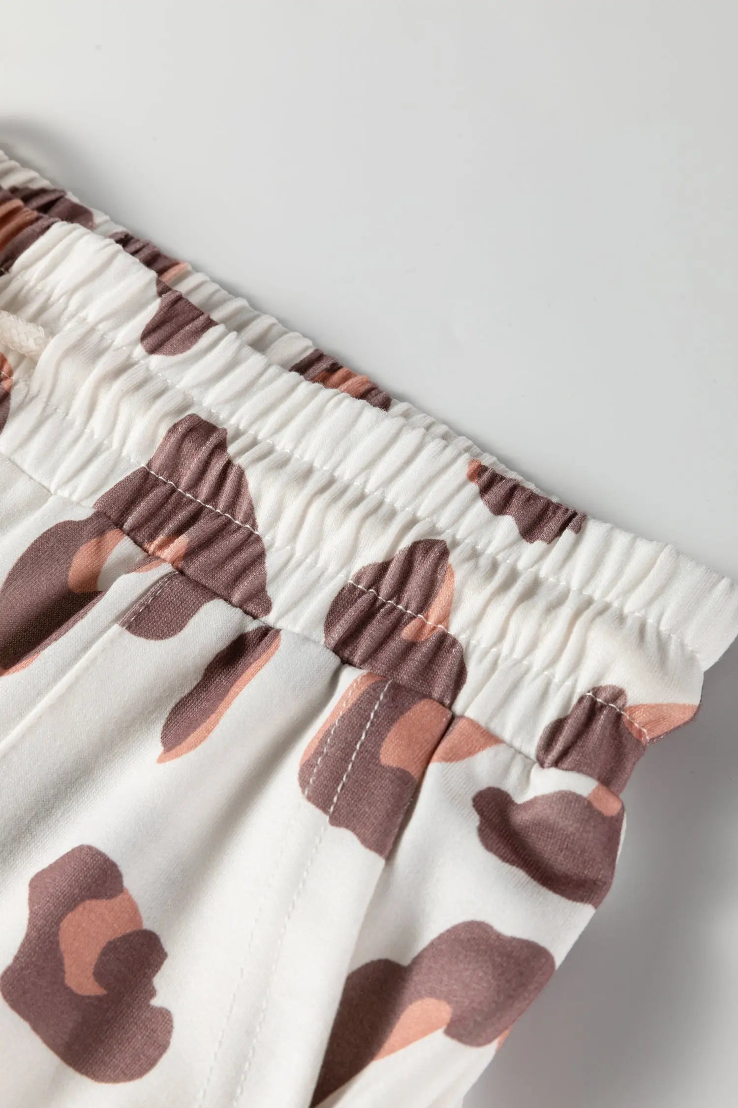 Beige Leopard Print Patch Pocket Drawstring Loose Pants Dear-Lover Dropshipping