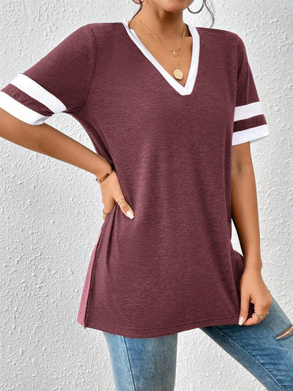 Contrast Trim V-Neck Short Sleeve T-Shirt.