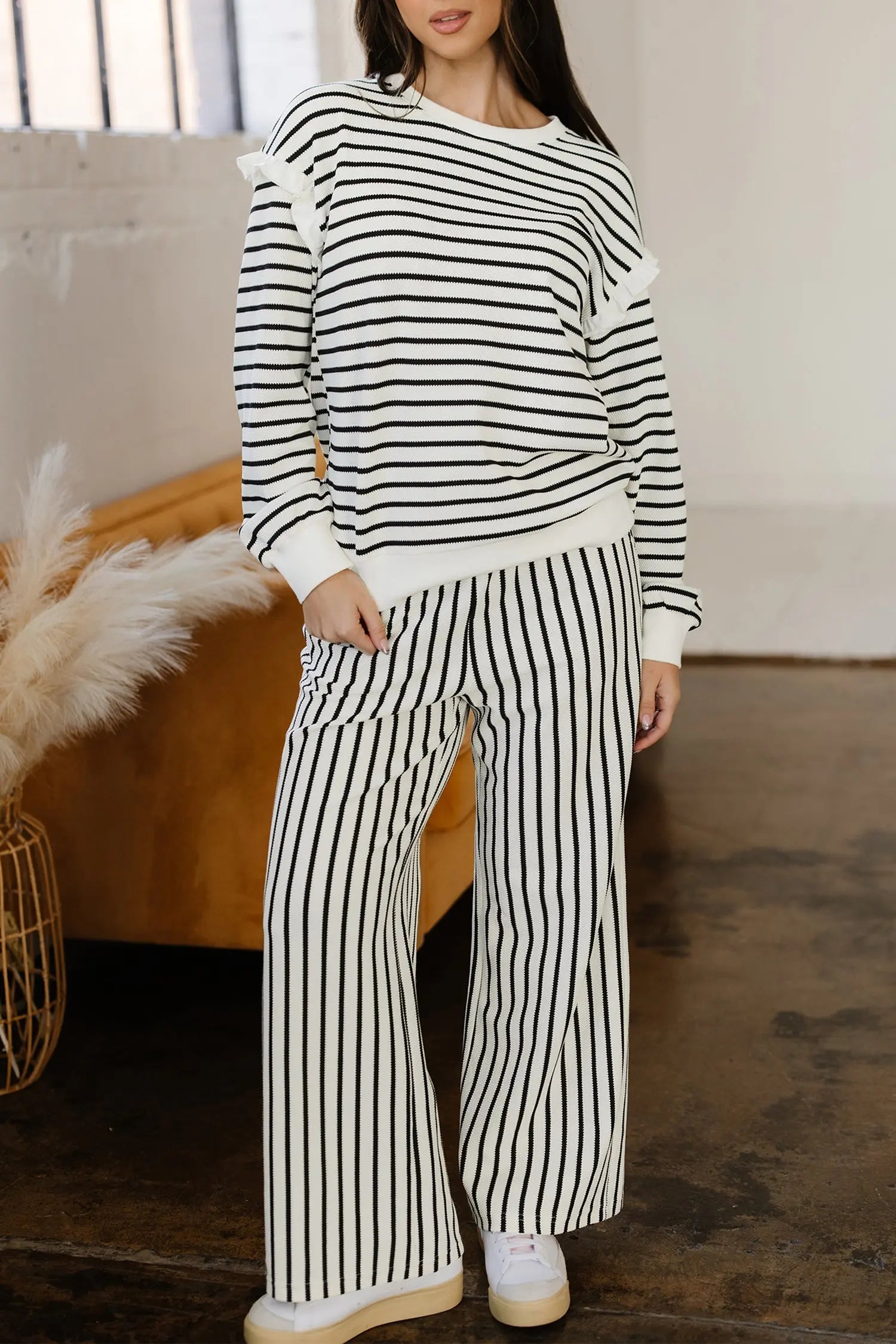 White Stripe Ruffle Trim Drop Shoulder Top And Drawstring Relaxed Pant Set Dear-Lover Dropshipping