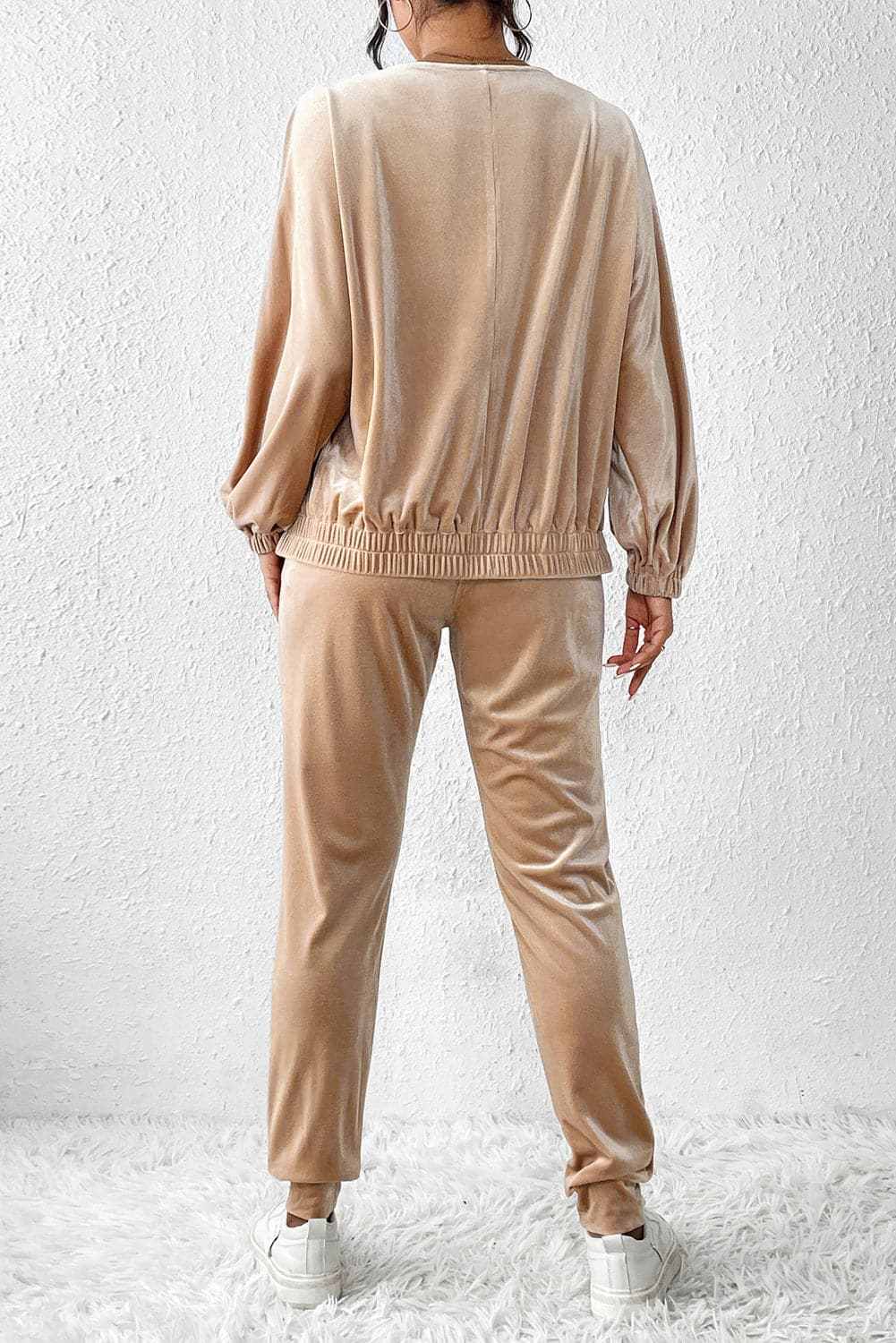 Cozy zip-up lounge set, 2 pieces - Love Salve 