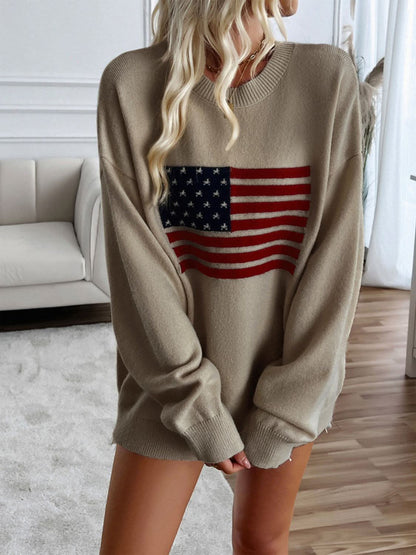 Round neck us flag knit top