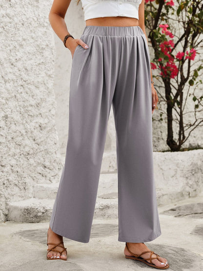 Chic and comfortable wide-leg pants with elastic waistband