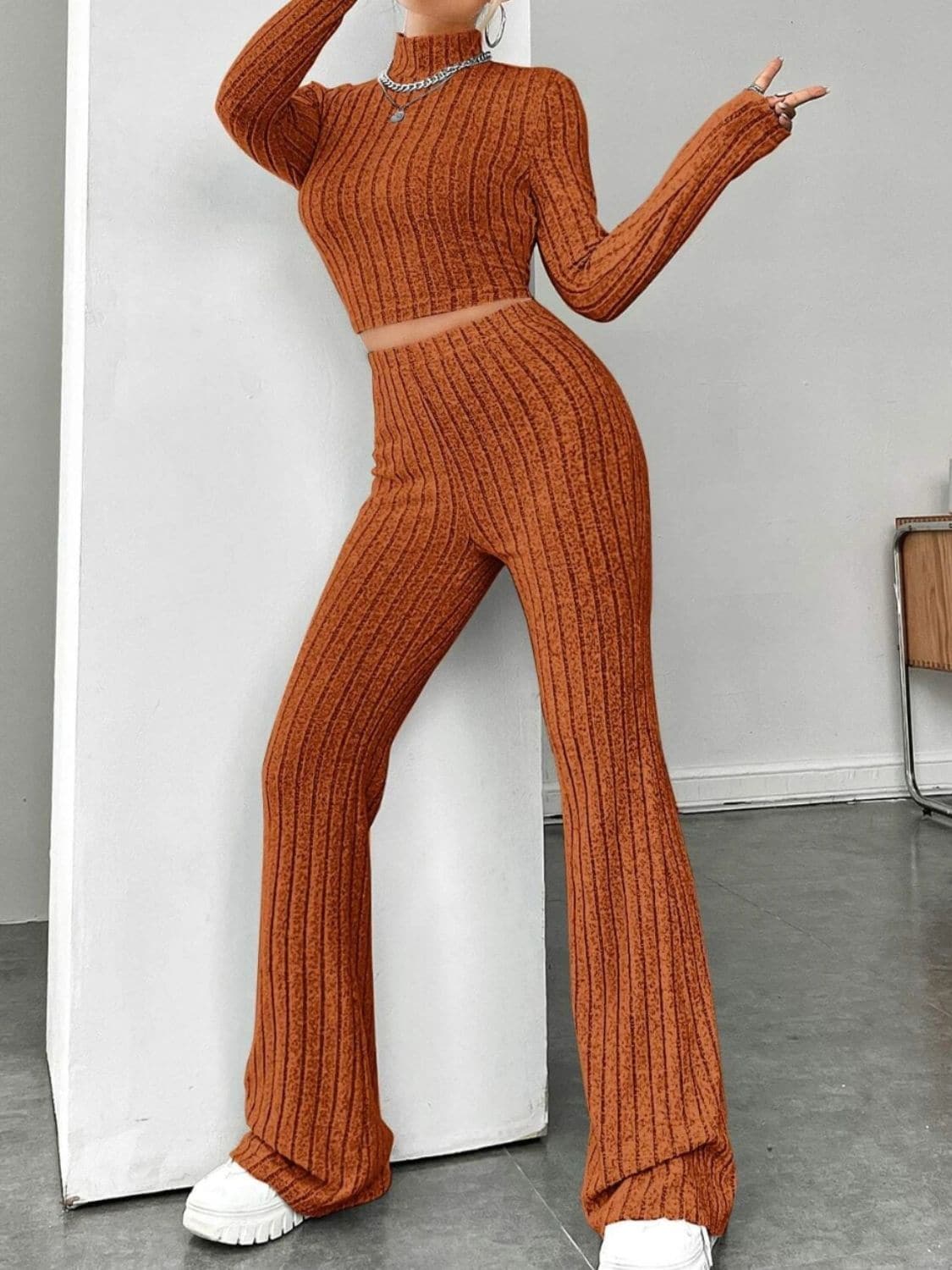 Ribbed Mock Neck Long Sleeve Top and Pants Set.