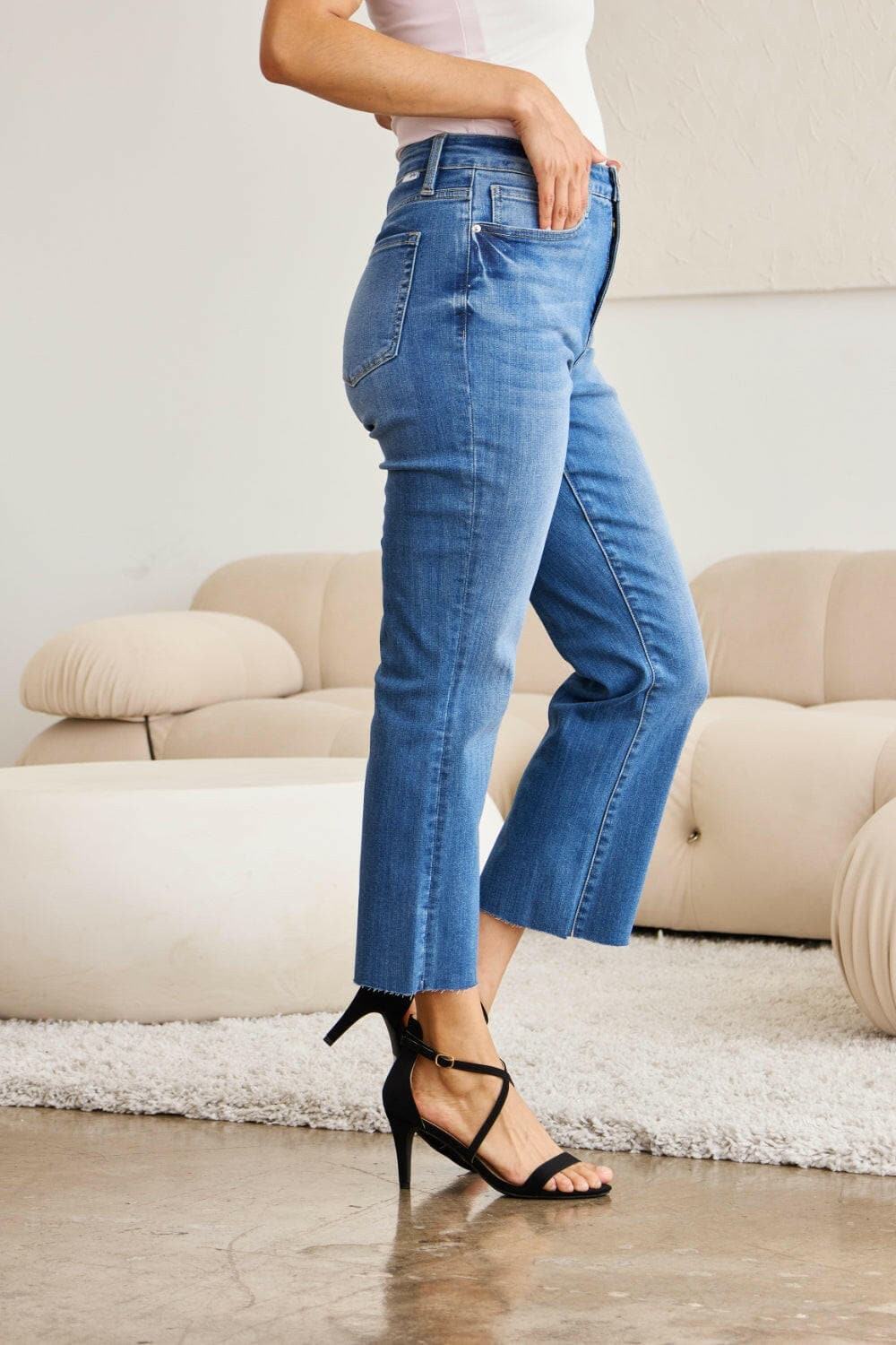 RFM Full Size Tummy Control High Waist Jeans.