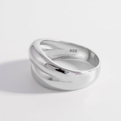 925 Sterling Silver Bulging Ring.