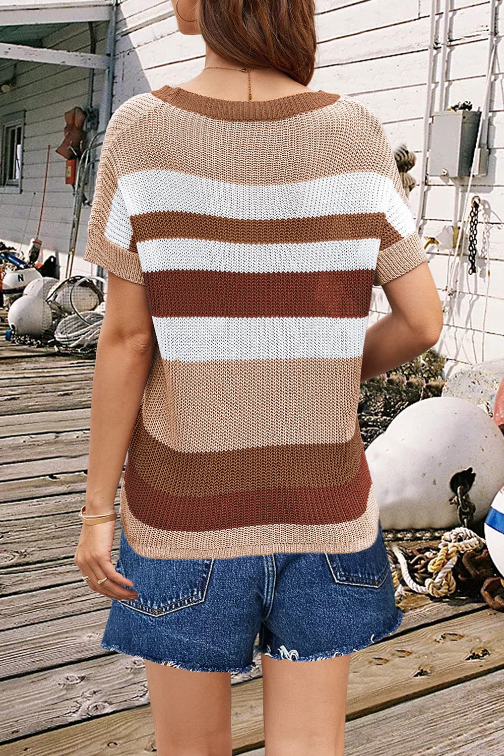 Striped Round Neck Short Sleeve Knit Top.