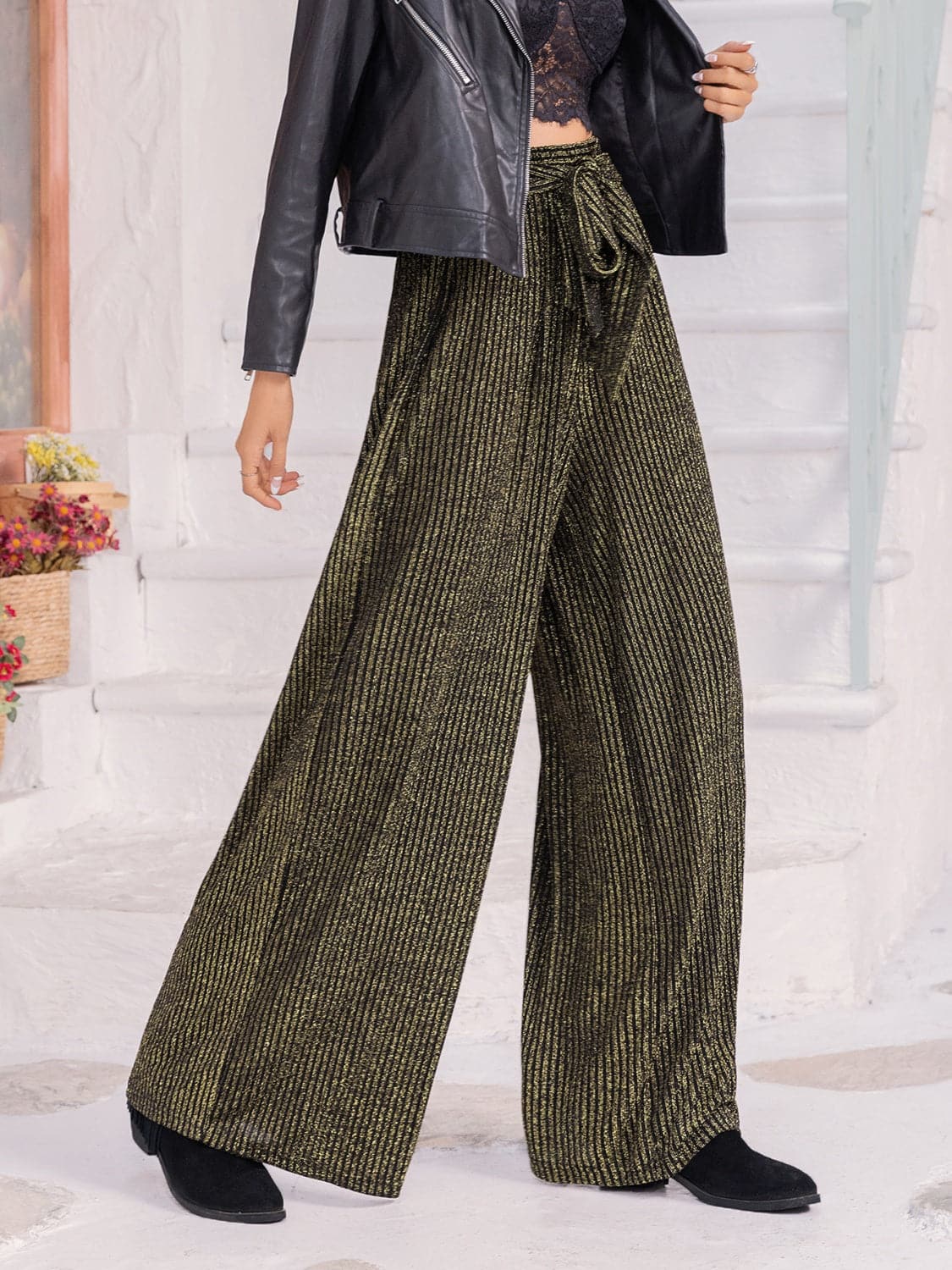 Ribbed Tied Wide Leg Pants.