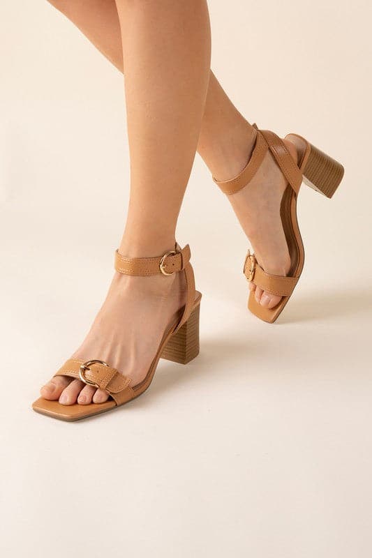 TREATY-S Buckle Sandal Heel.