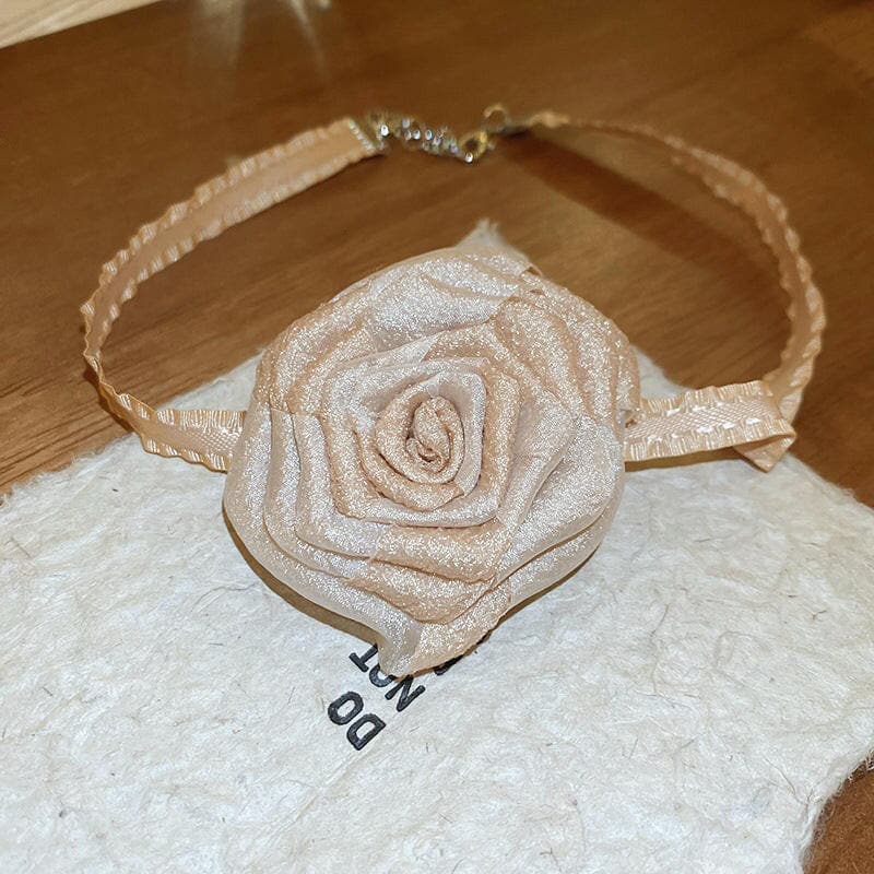 3D Rose Alloy Buckle Necklace.