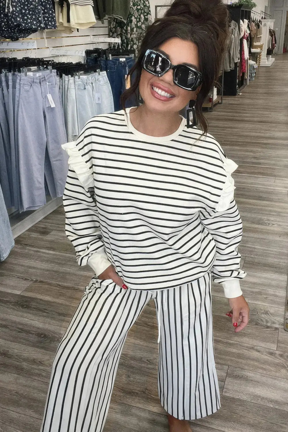 White Stripe Ruffle Trim Drop Shoulder Top And Drawstring Relaxed Pant Set Dear-Lover Dropshipping