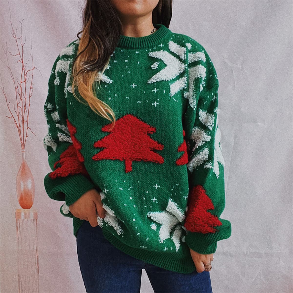 Snowflake Round Neck Long Sleeve Sweater.