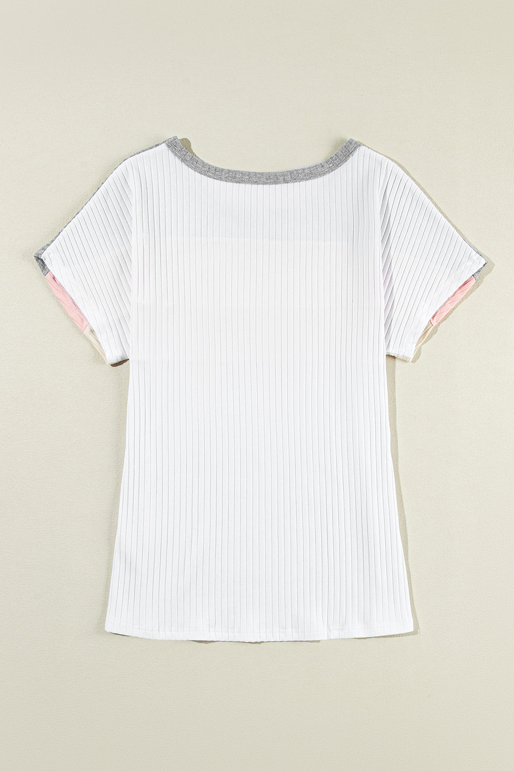 Chic white ribbed color block tee with patchwork design