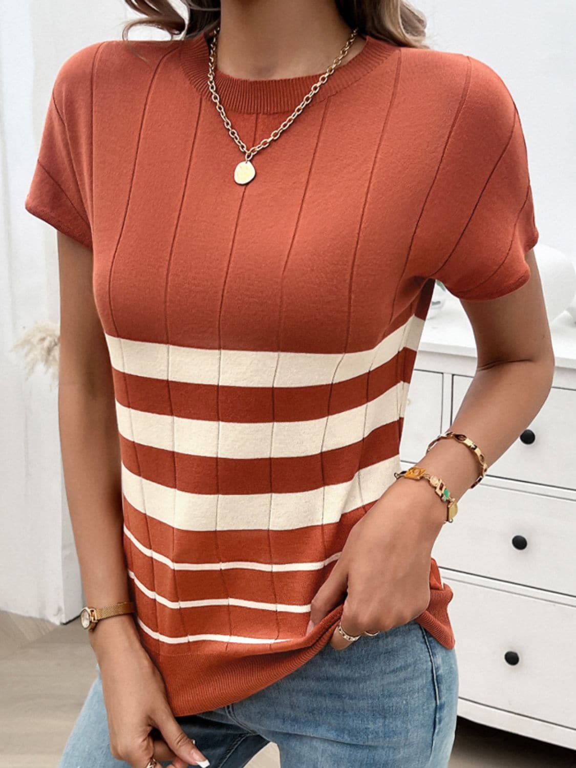 Striped Round Neck Short Sleeve Knit Top.