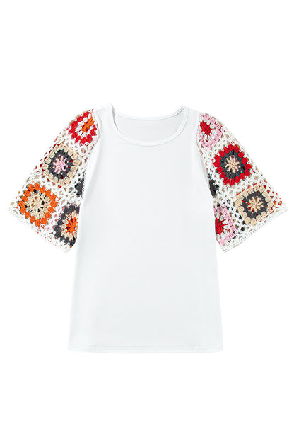 Elegant white floral crochet top with short sleeves