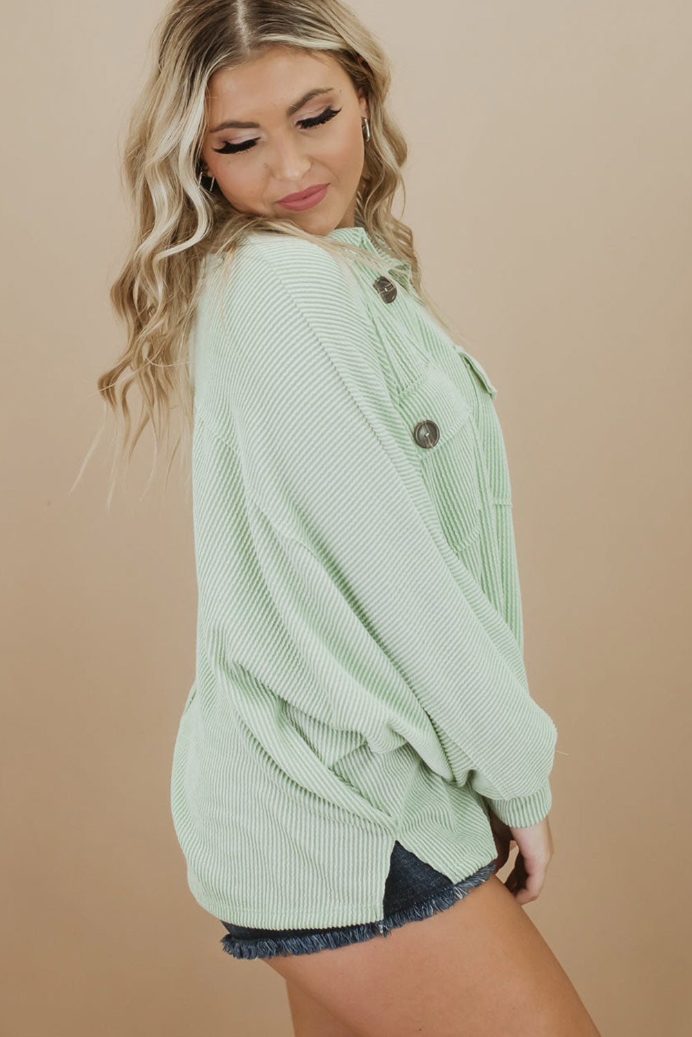 Chic green plus size ribbed henley top with pockets and long sleeves