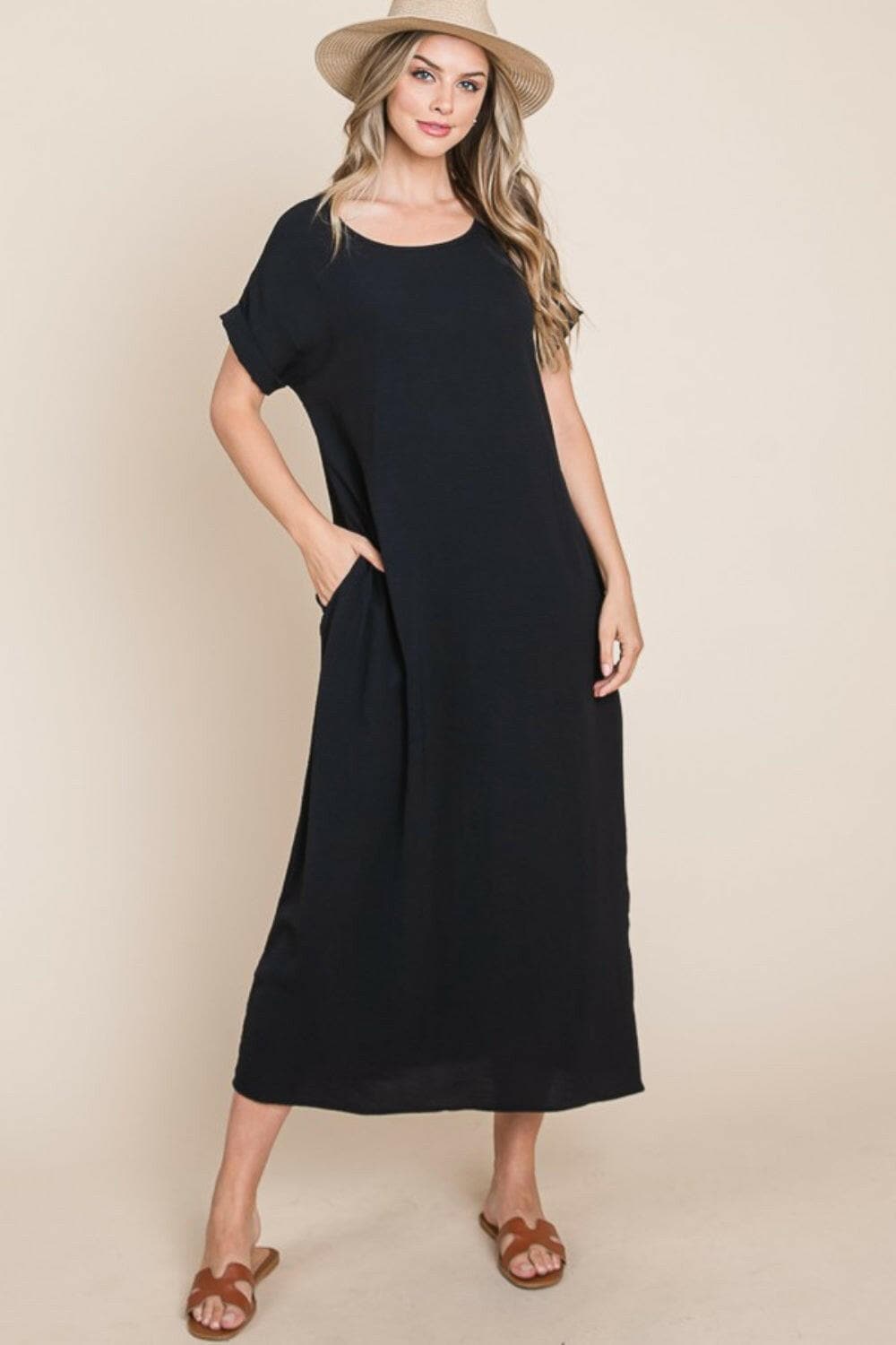 BOMBOM Round Neck Short Sleeve Midi Dress with Pockets.