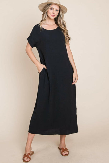 BOMBOM Round Neck Short Sleeve Midi Dress with Pockets.