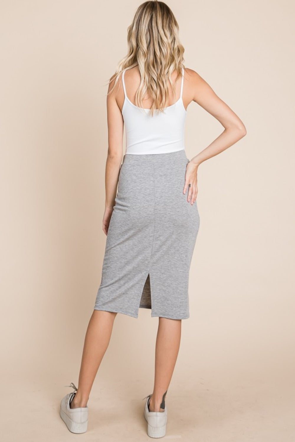 Chic stretch pencil skirt with elastic waist