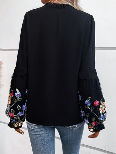 Chic embroidered long sleeve blouse