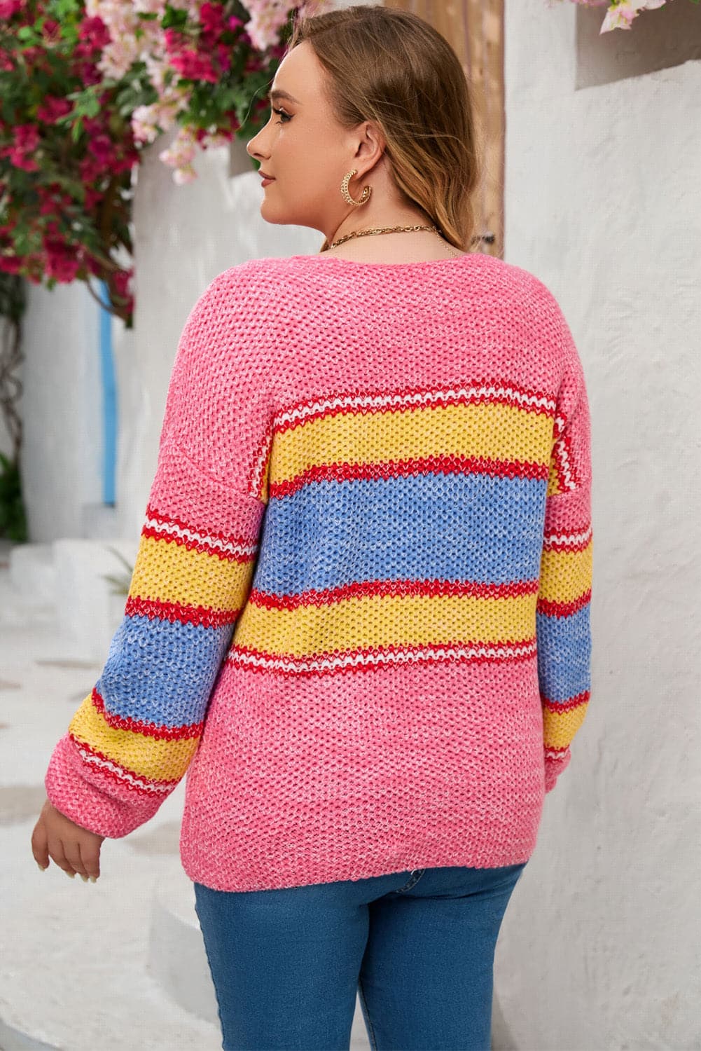 Plus Size Color Block Round Neck Long Sleeve Sweater.