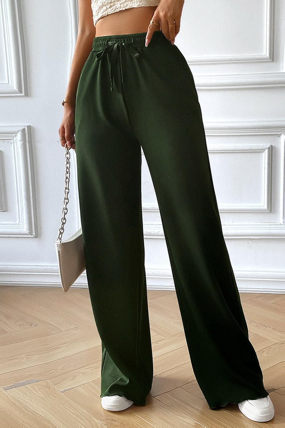 Chic Drawstring Wide-Leg Trousers with Pockets