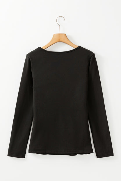 Chic black thermal top with scoop neck and slim fit