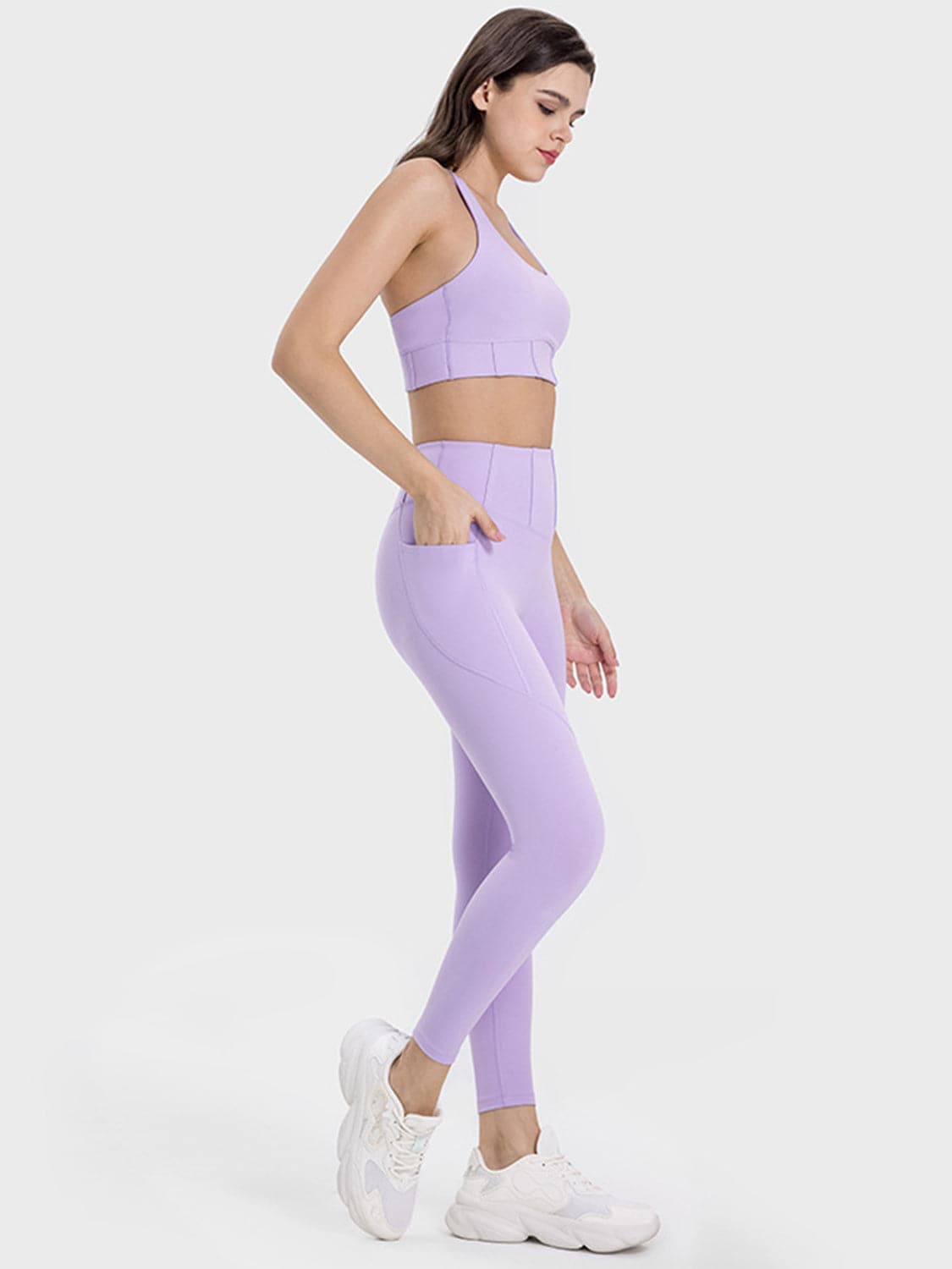 Pocketed High Waist Active Leggings.