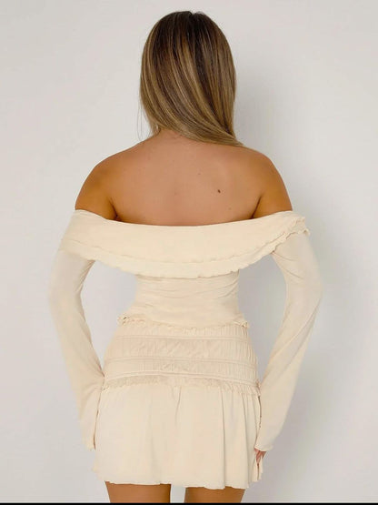 Ruffled off-shoulder tee - stretch fabric