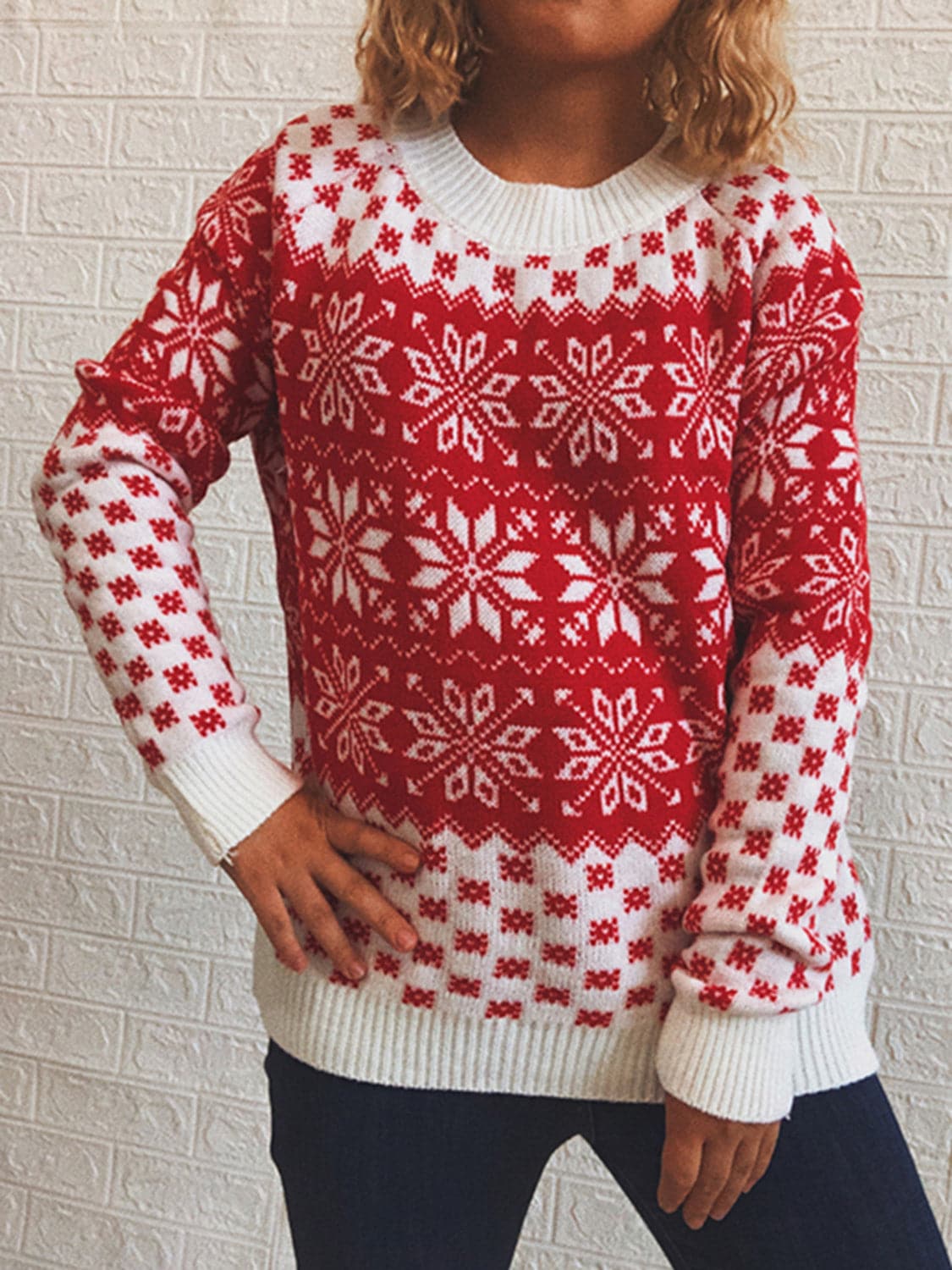 Snowflake Pattern Long Sleeve Sweater.