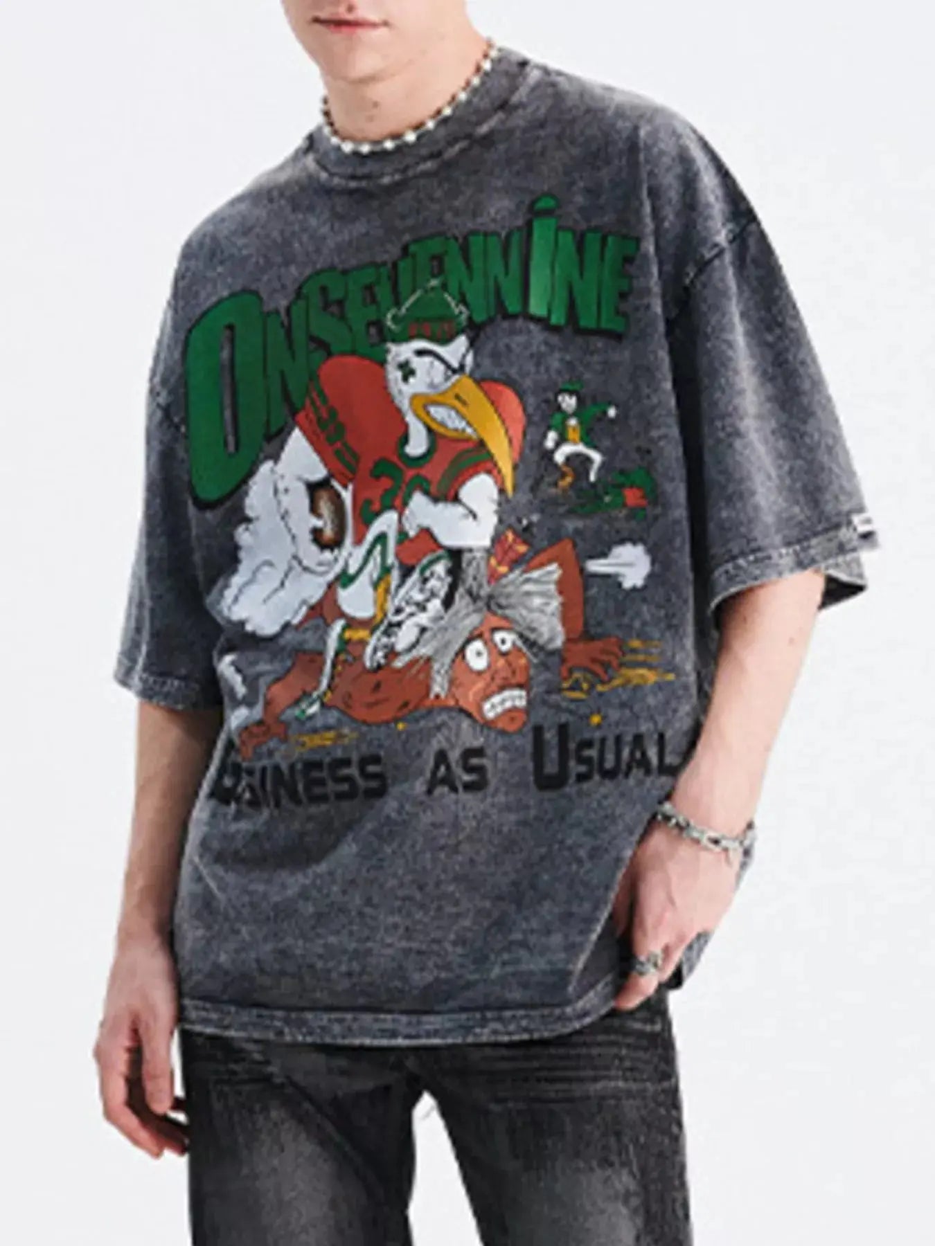 Men's Graphic Round Neck Oversized T-Shirt Simply Love