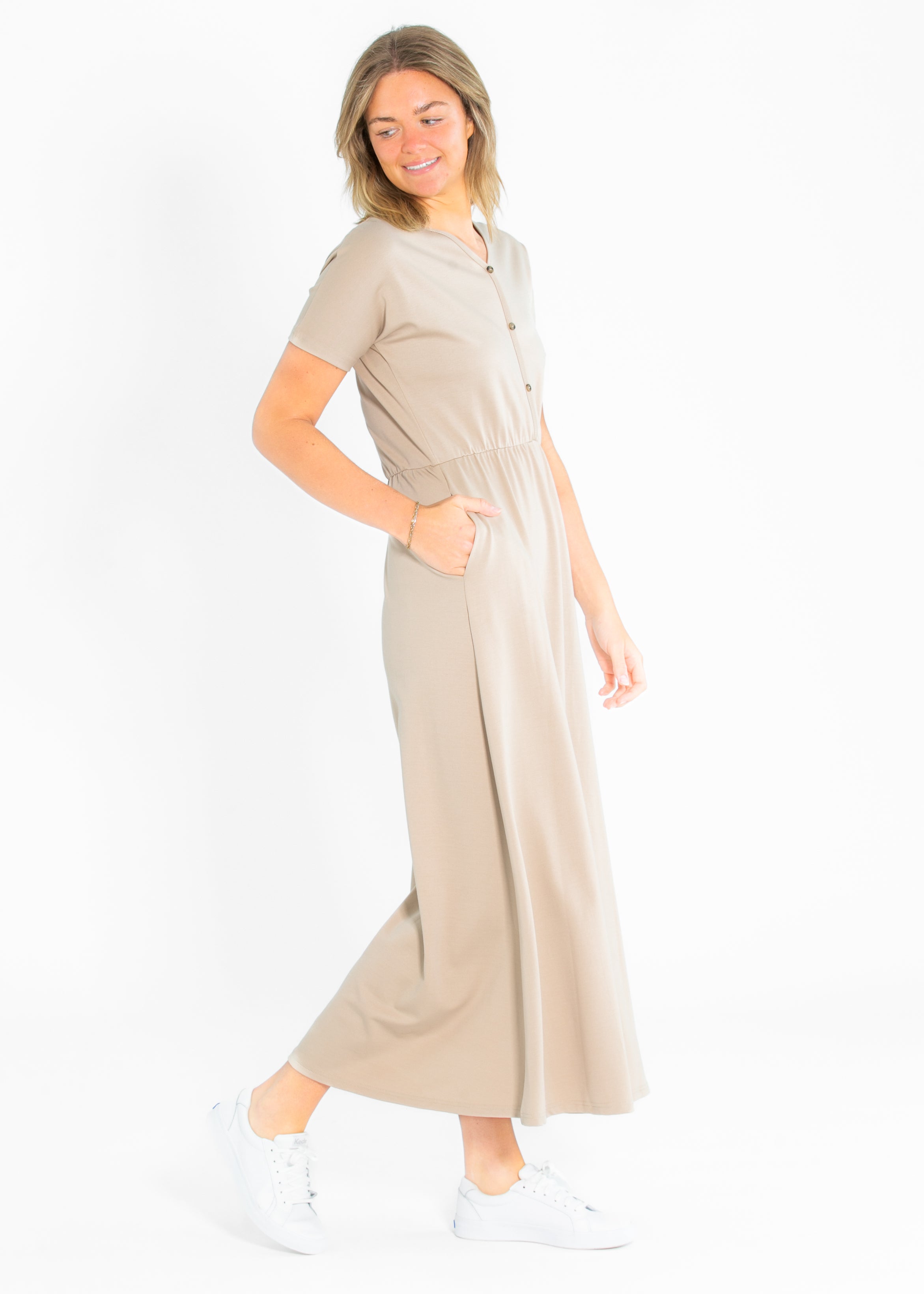 Ella Cinched Waist Maxi Dress Inherit Co.