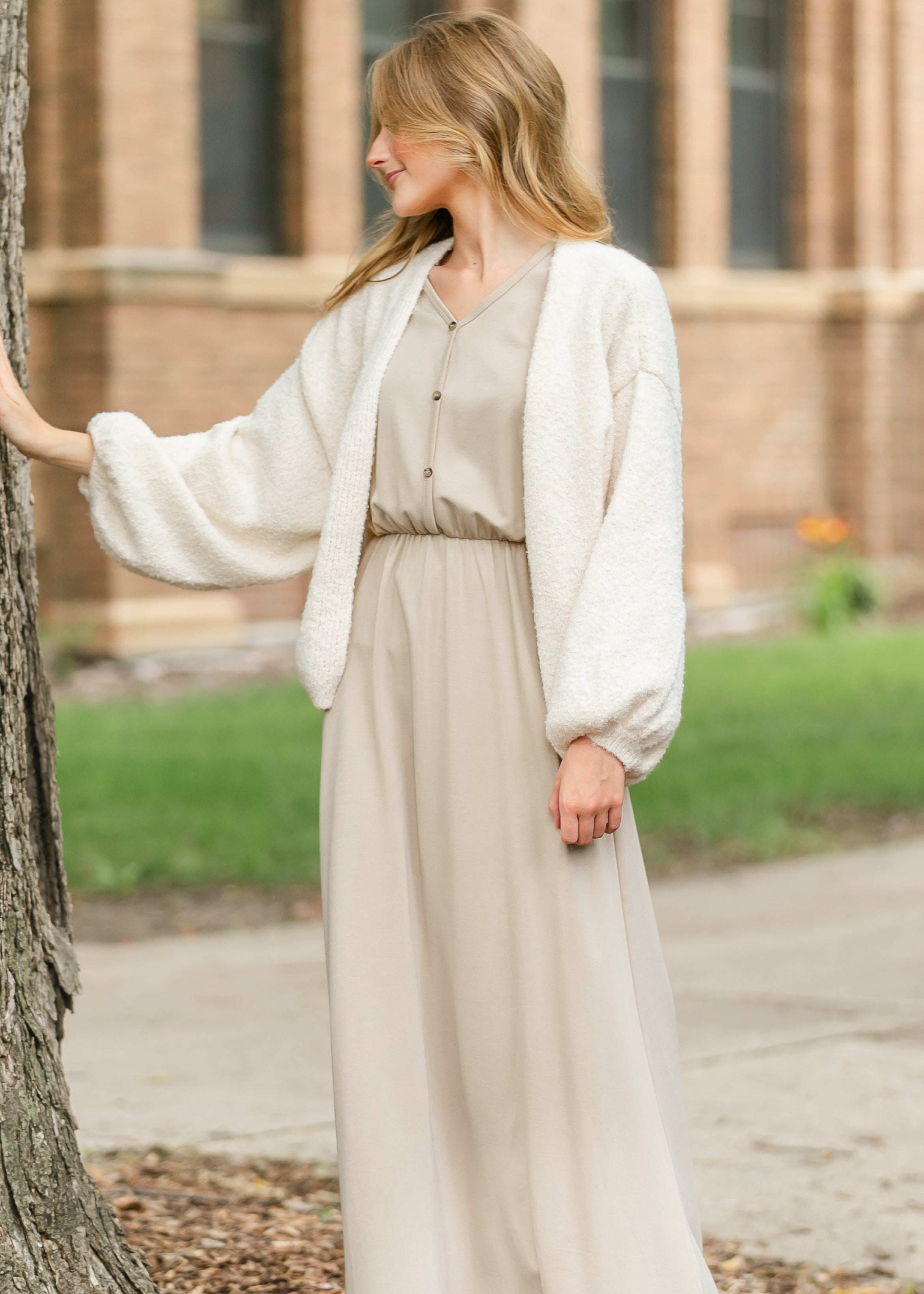 Ella Cinched Waist Maxi Dress Inherit Co.