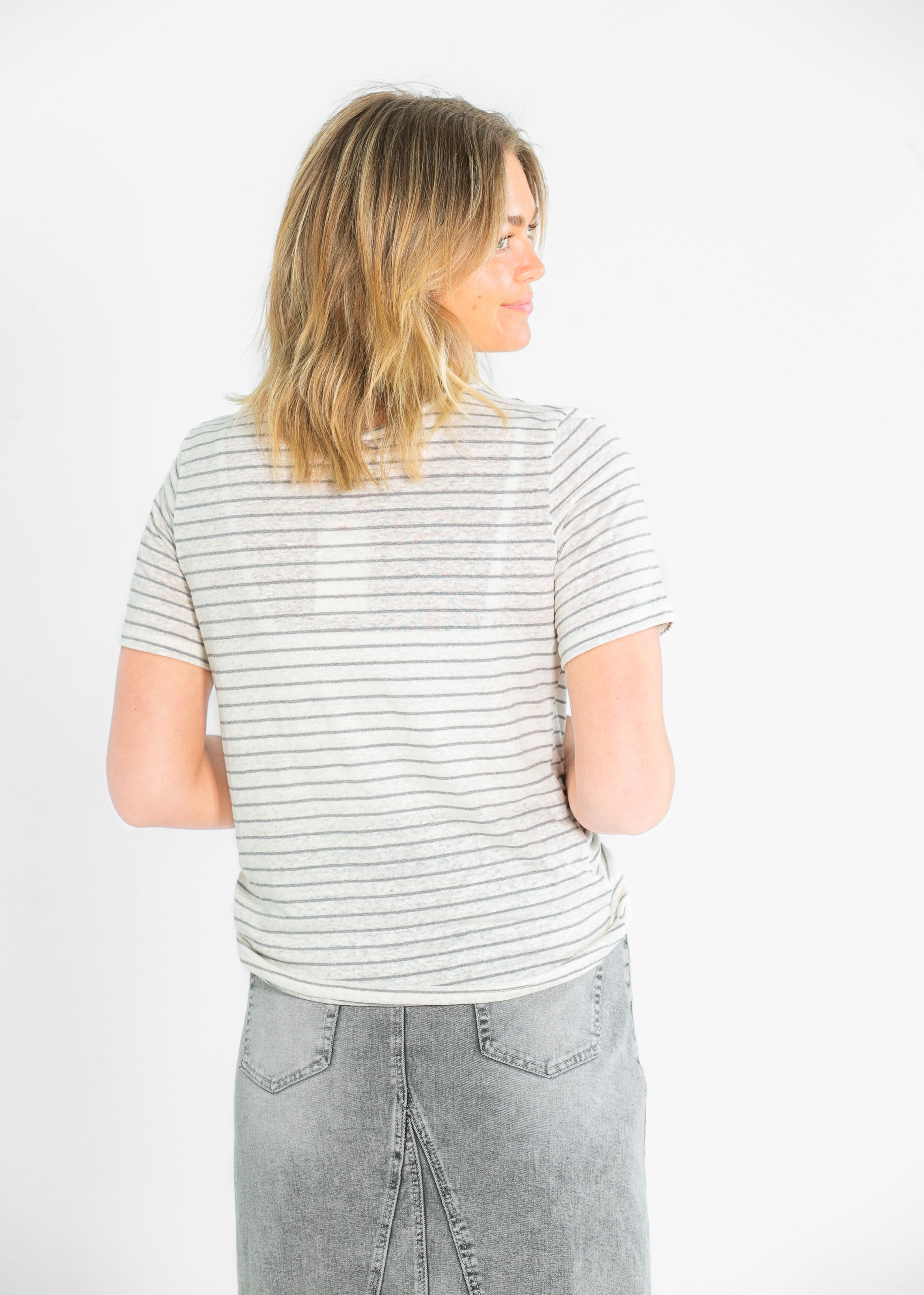 Essential Linen Short Sleeve T-shirt Inherit Co.