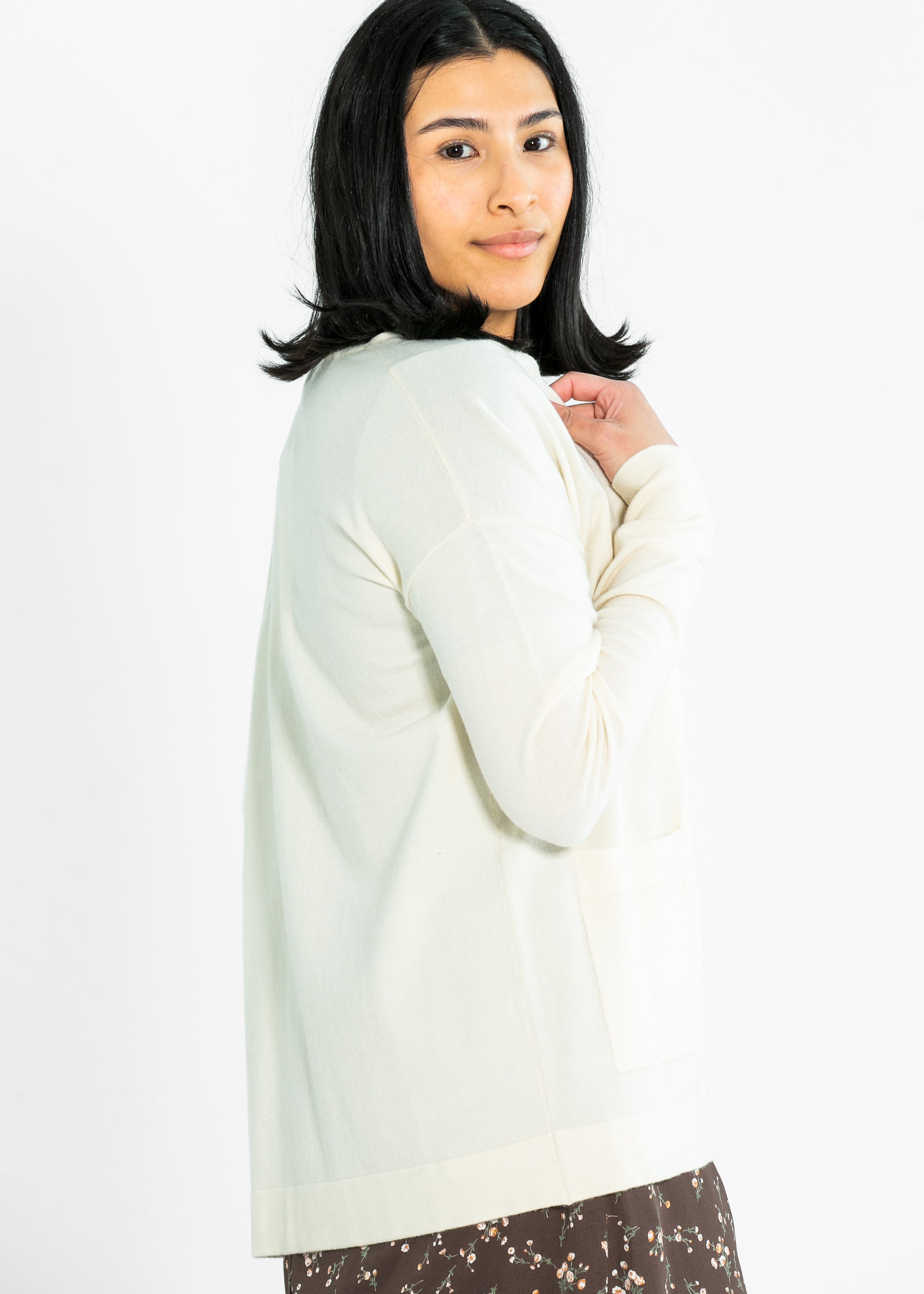 Essential Soft Cardigan 27" Inherit Co.