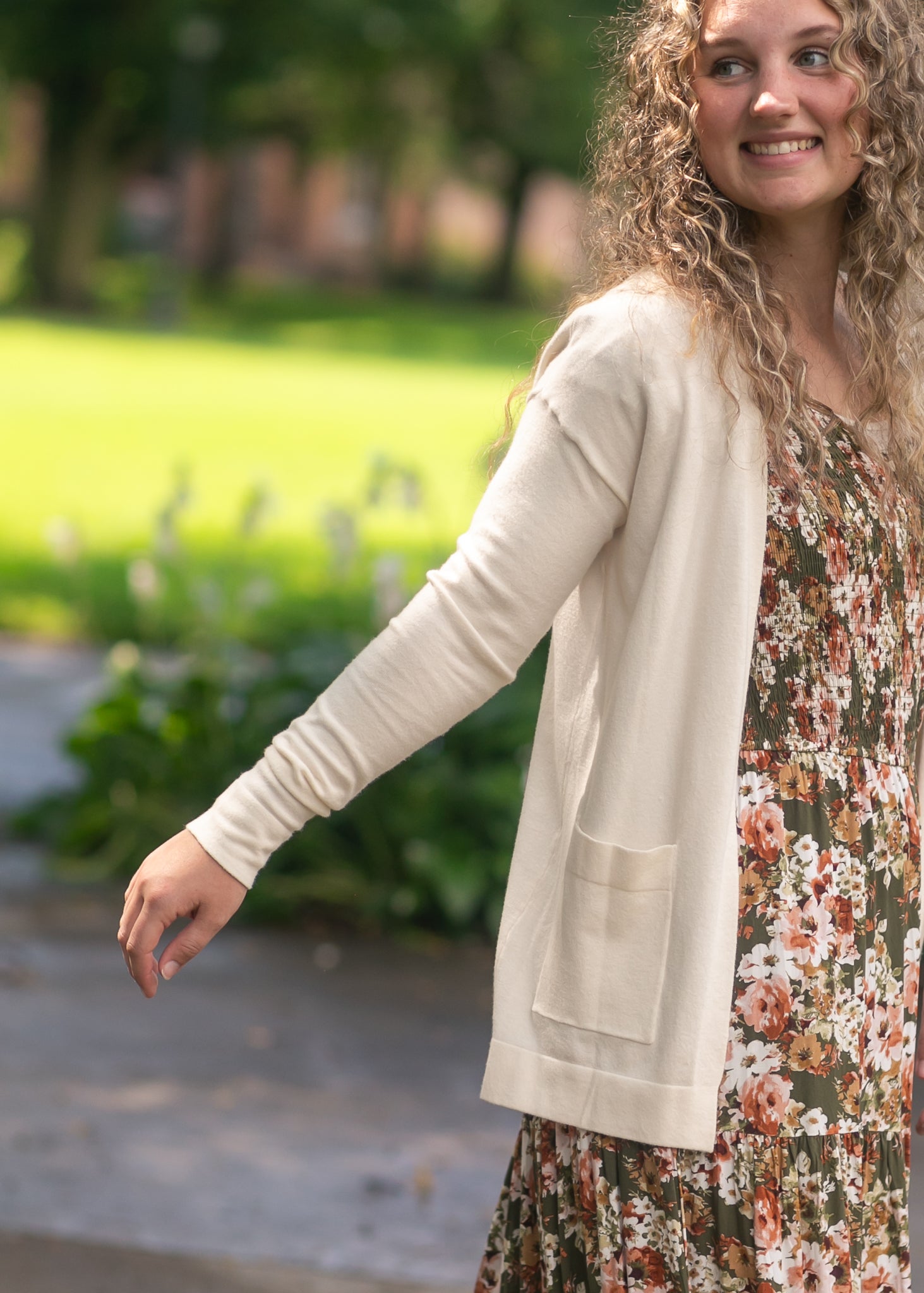 Essential Soft Cardigan 27