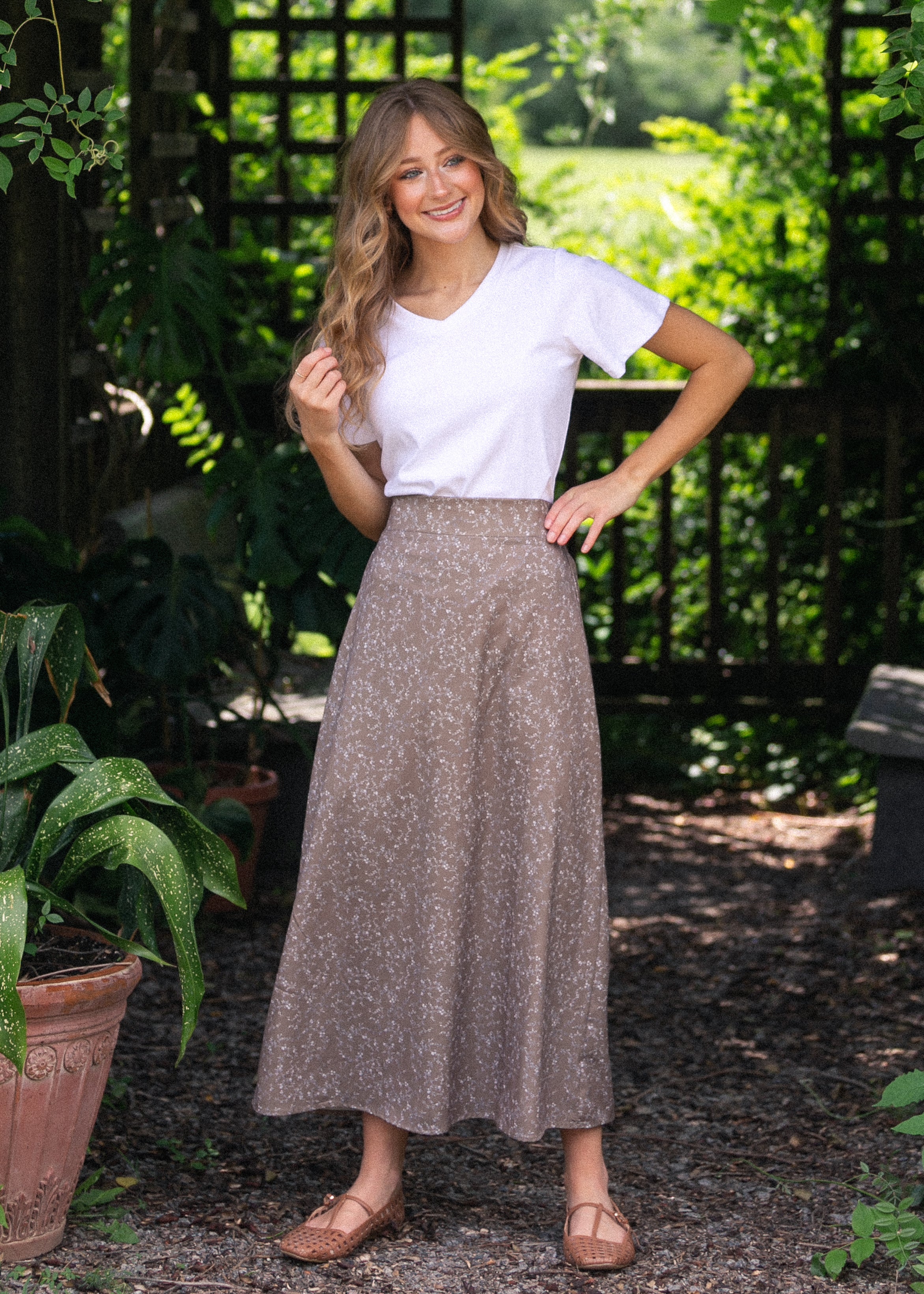 Essential V-neck Flutter Sleeve Top Inherit Co.