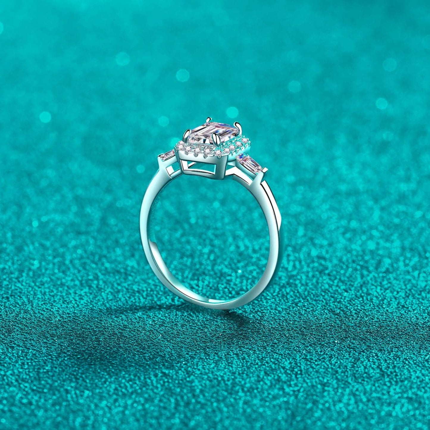 1 Carat Moissanite 925 Sterling Silver Ring.