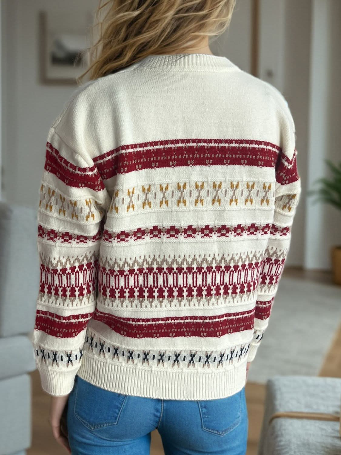 Geometric Round Neck Long Sleeve Sweater