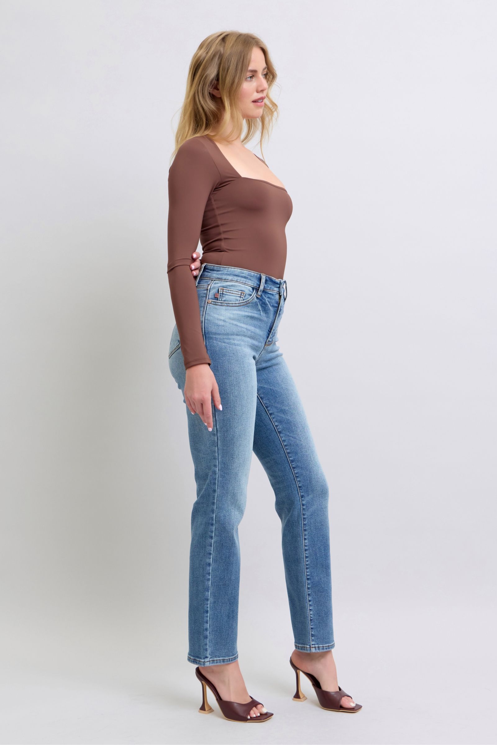Judy Blue Full Size Wash Thermal Straight Jeans with Pockets Coco’s Tee Boutique