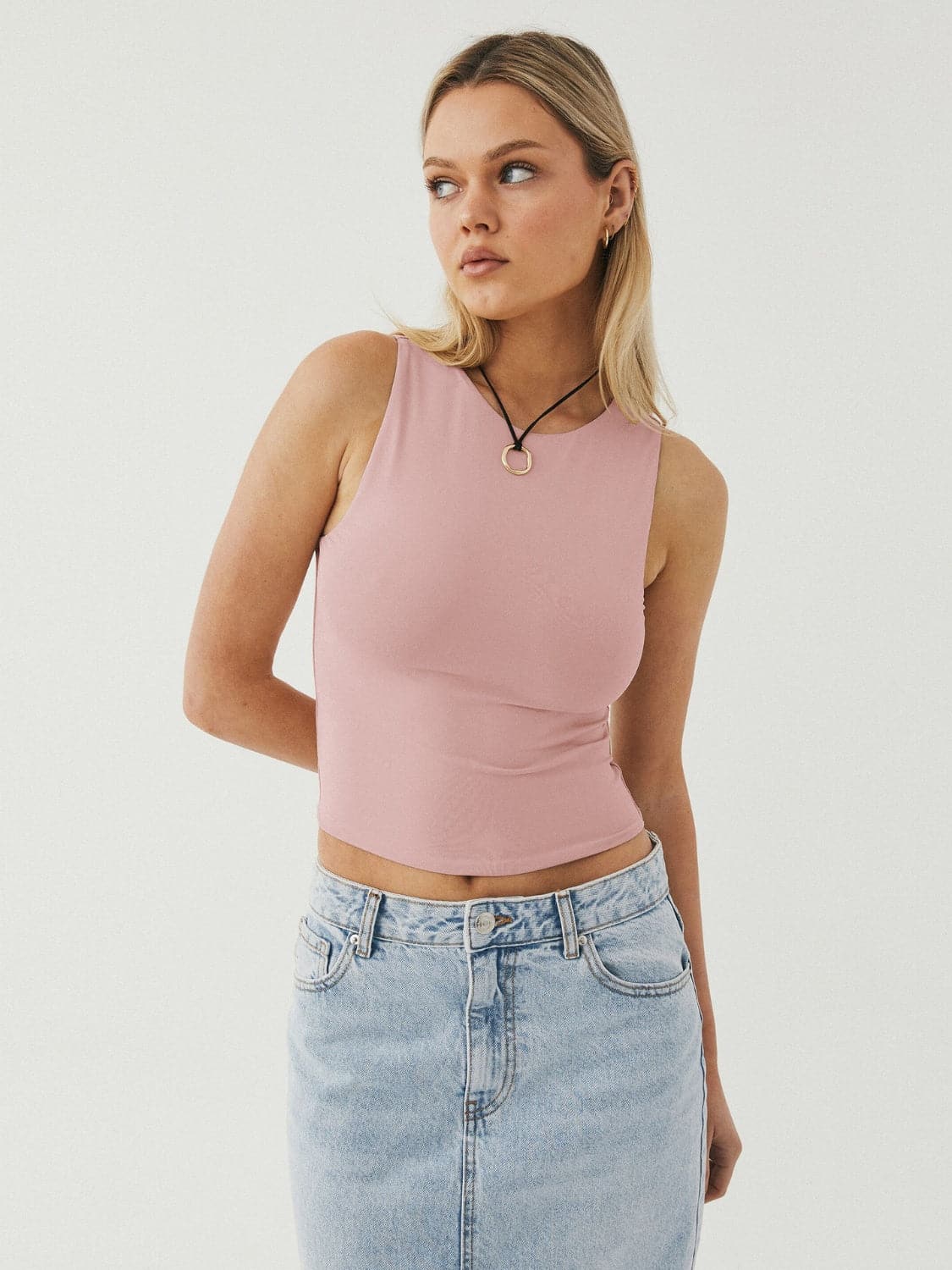 Round Neck Cropped Tank.